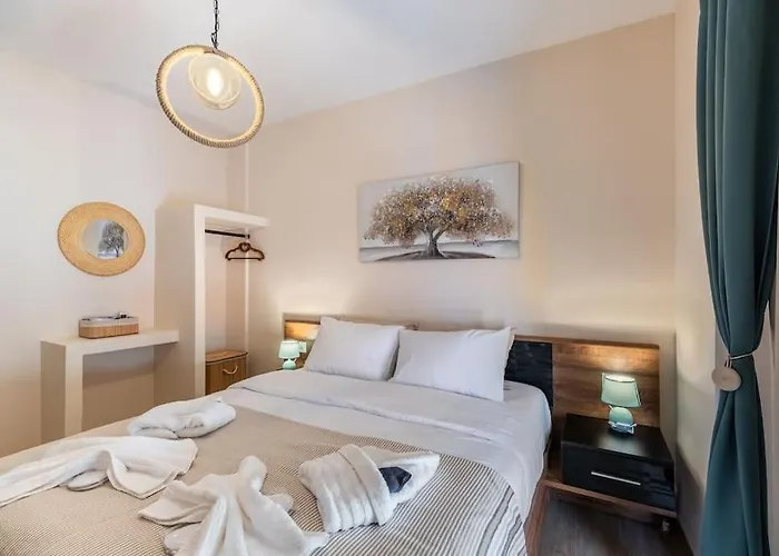 Helena\'S Apartment